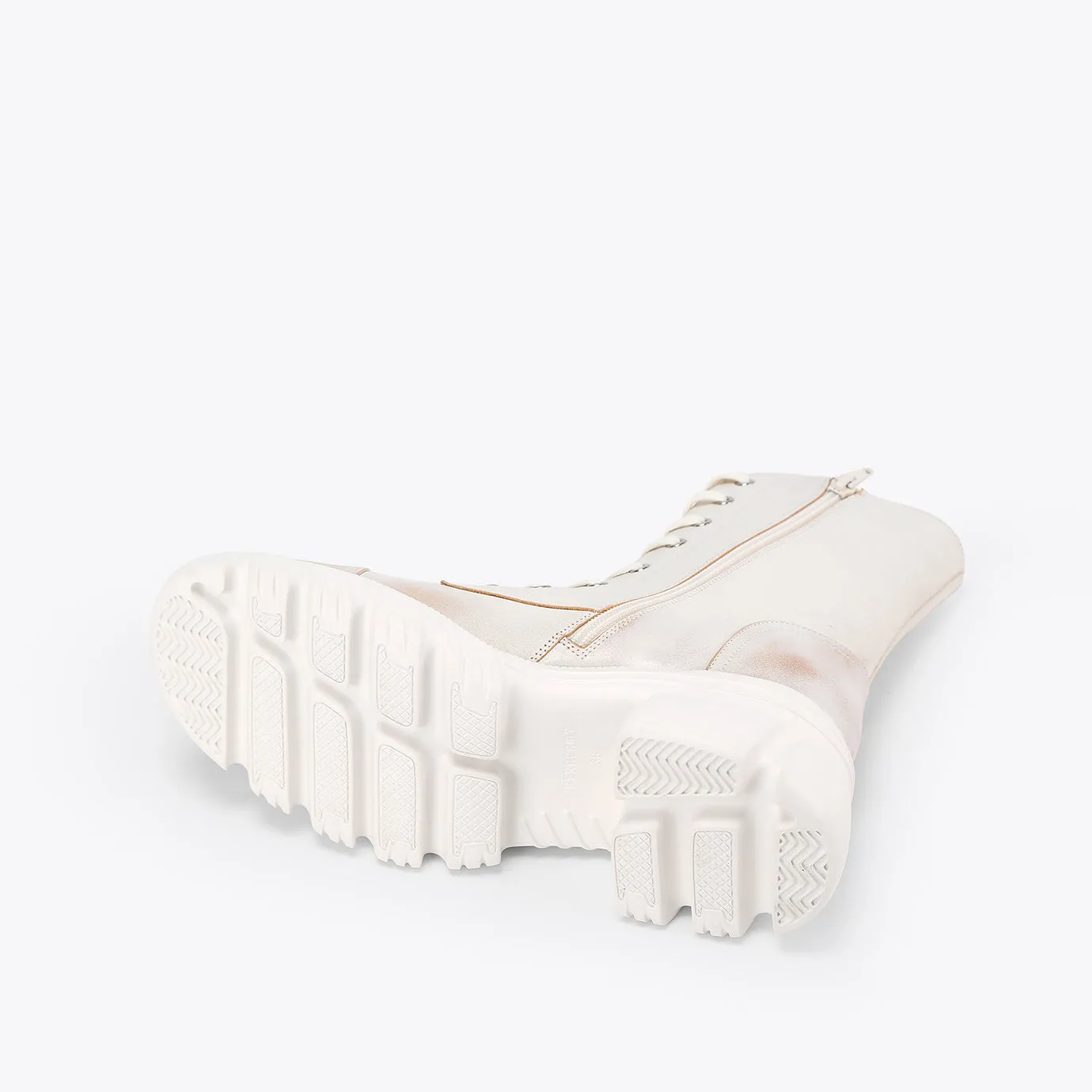 Beracamy Chunky Zip Logger Boot - White