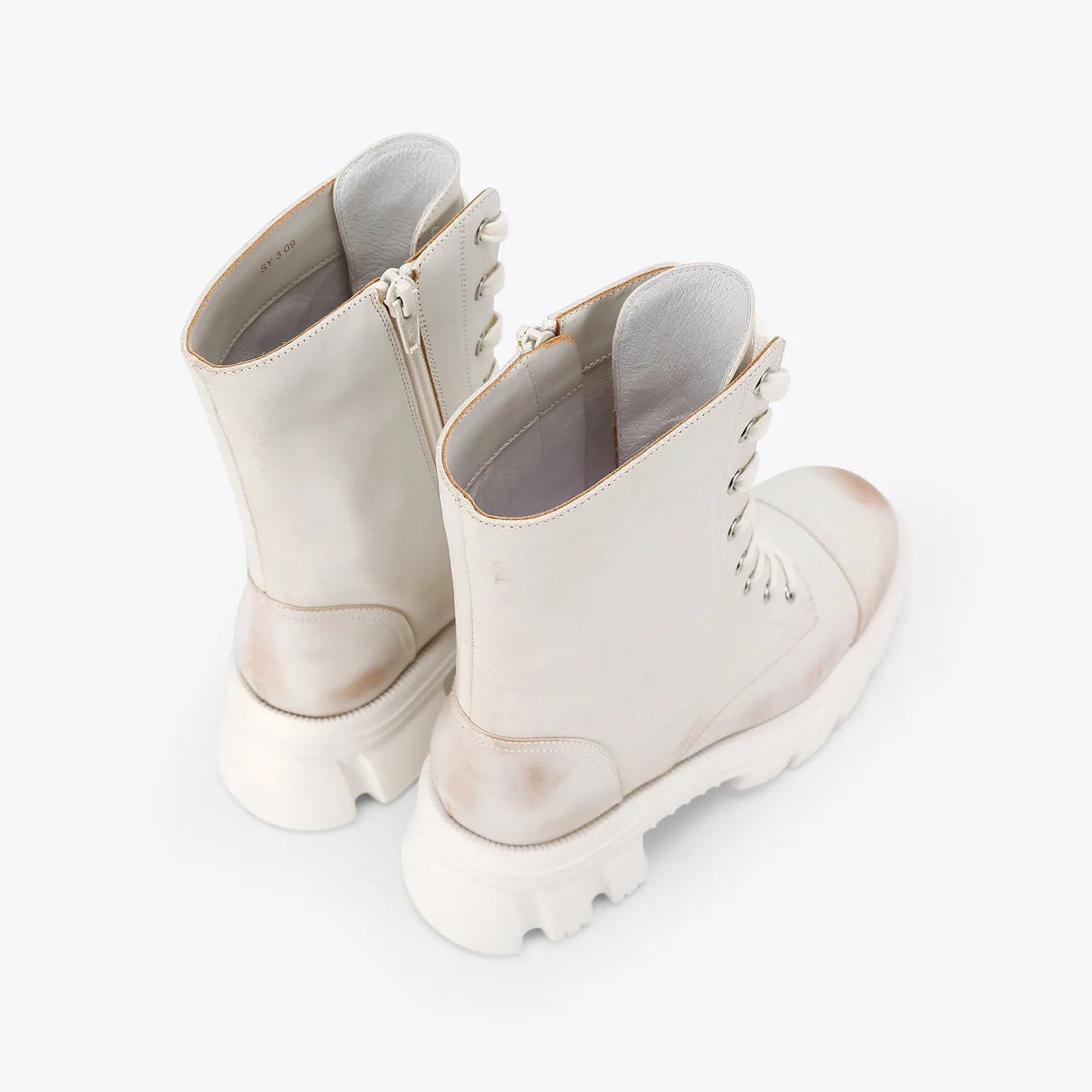 Beracamy Chunky Zip Logger Boot - White