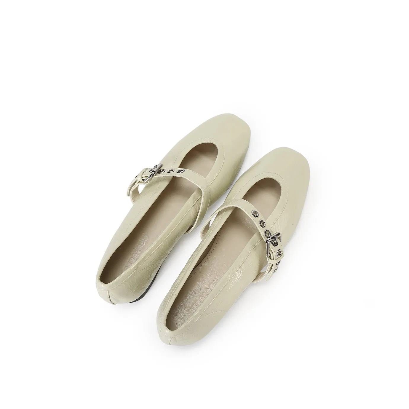 Beracamy Eyelets Mary Jane Flat - Chantilly