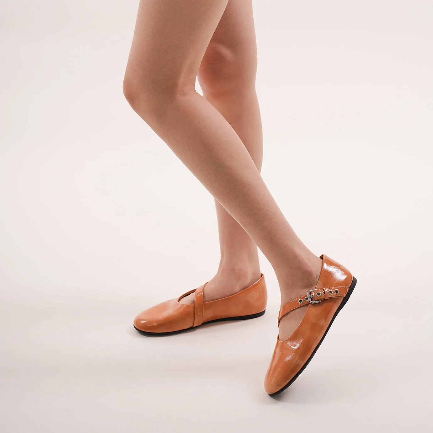 Beracamy Eyelets Mary Jane - Sepia