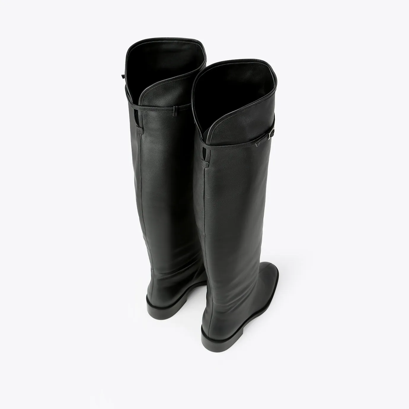 Beracamy Slip-On Knee Boot - Black
