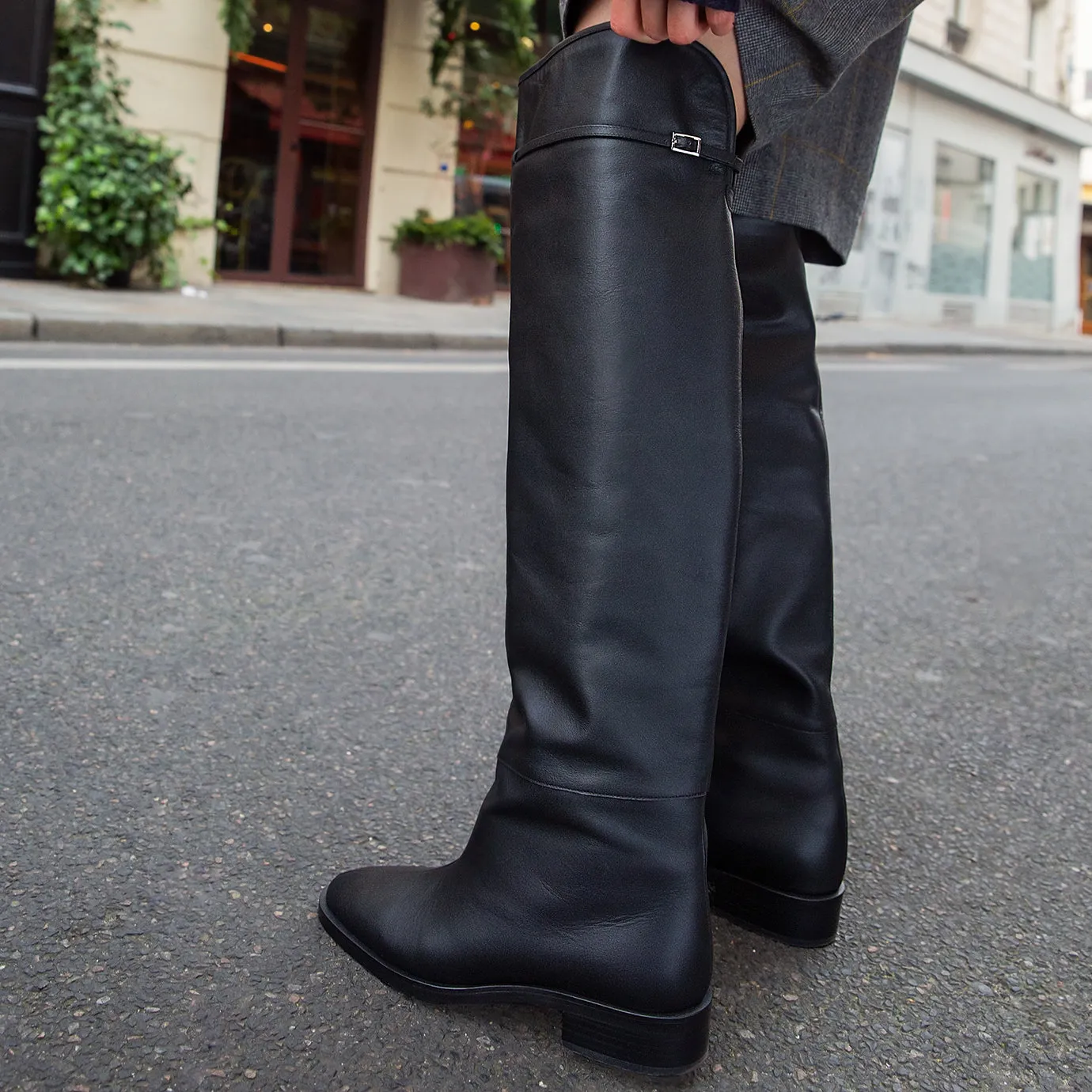 Beracamy Slip-On Knee Boot - Black