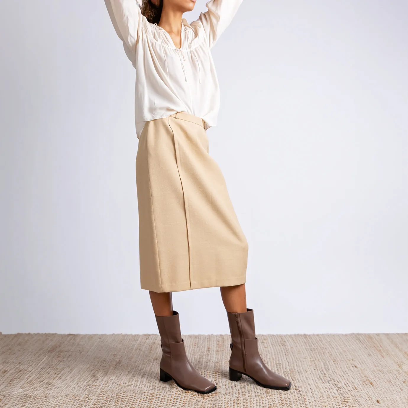 Beracamy Square Block Heel Boot - Turtledove