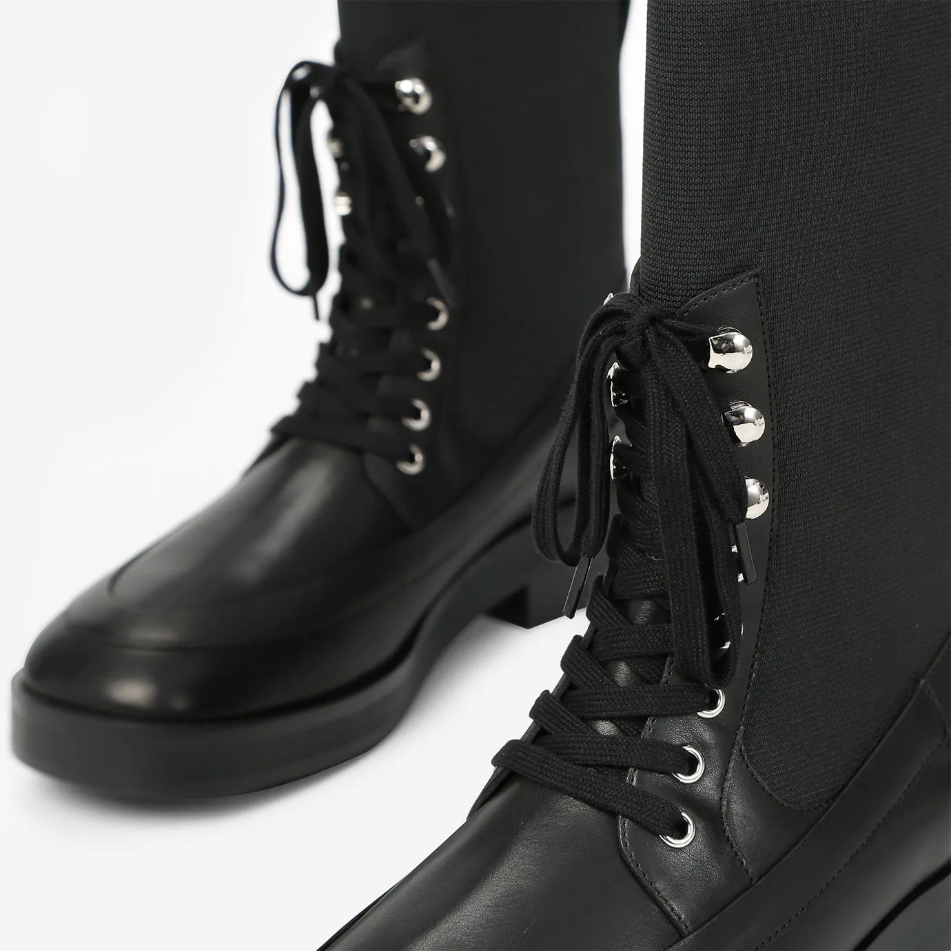 Beracamy Tie Ankle Boots - Noir