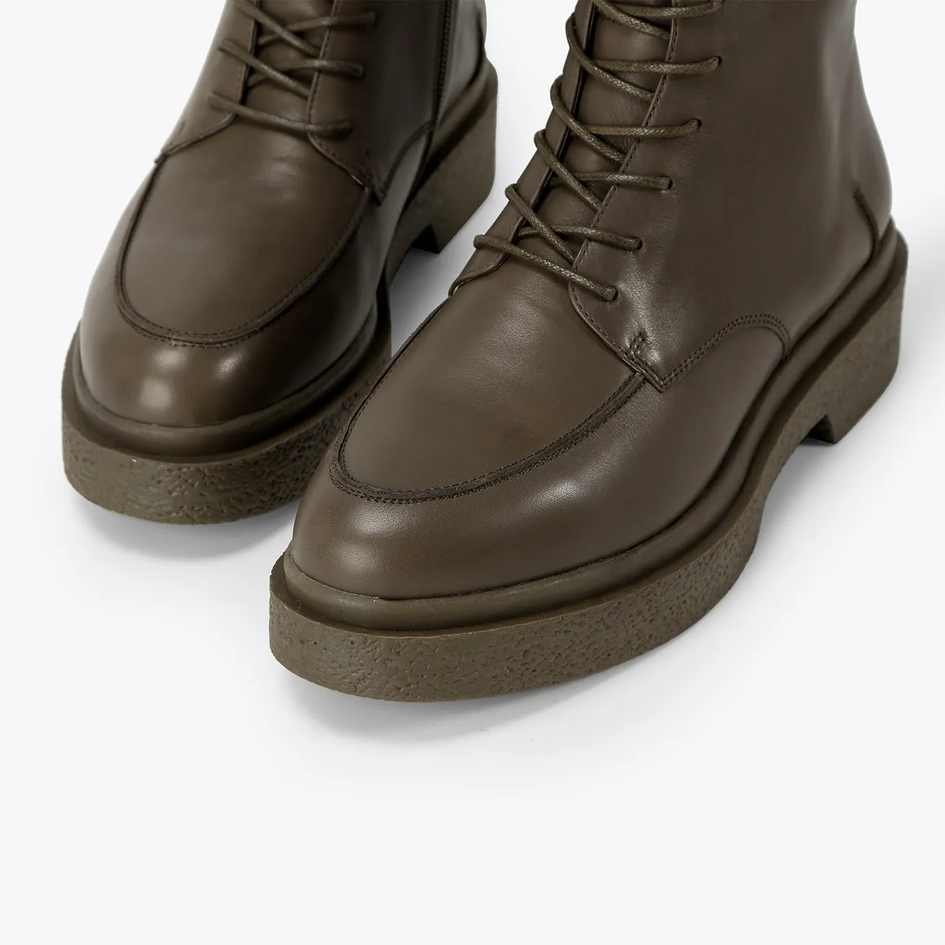 Beracamy Tie Zip Boot - Olive